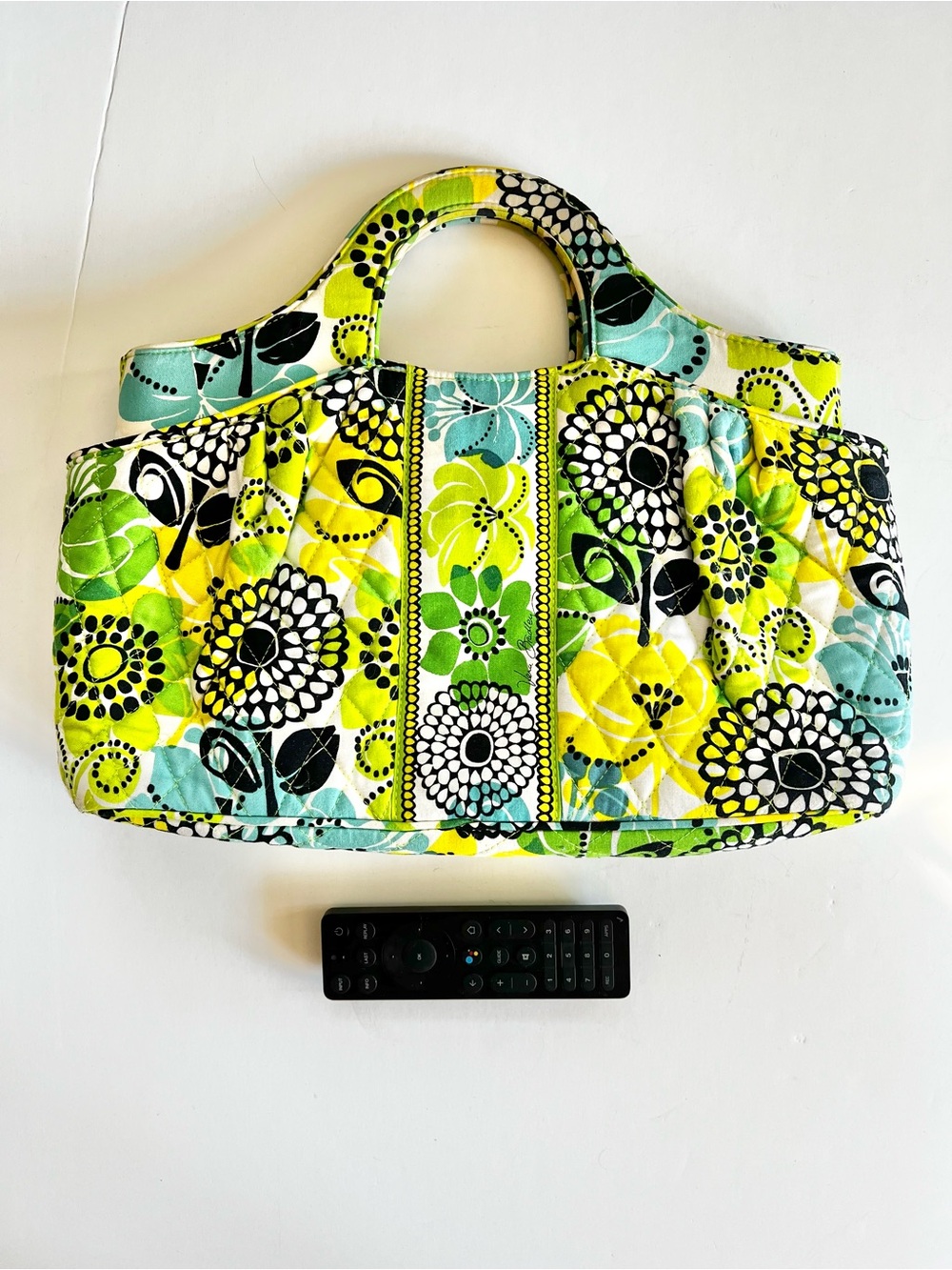 Vera Bradley Abby Vintage Limes Up Green Multi Paisley Satchel Bag